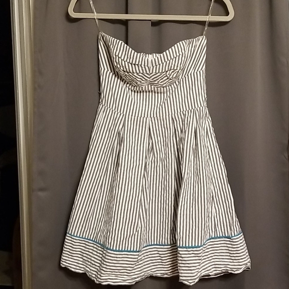 Teeze Me Juniors Strapless Dress Gray White Stripes Party Size 3 - Picture 1 of 7